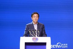 的影响力取决于对用户的聚拢吸附能力“分歧的